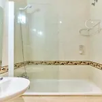 By Gaiarooms Hotel