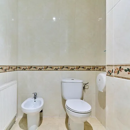 By Gaiarooms Villamayor