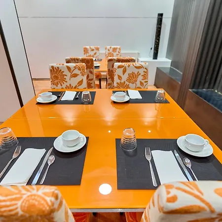 By Gaiarooms Szálloda Villamayor