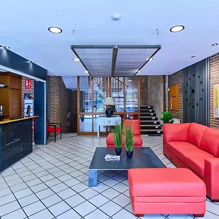 By Gaiarooms Szálloda Villamayor